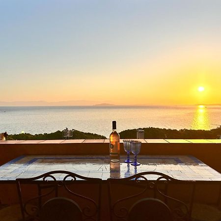 Appartamento Con Vista Mare A Terramala Terra Mala ภายนอก รูปภาพ